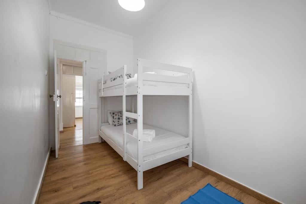 Apartamento Tipico - Vila Mafra ナザレ エクステリア 写真